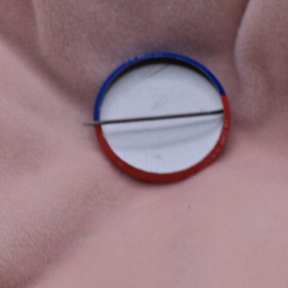 1972 Nixon Agnew Presidential Campaign Pin Back Button - Picture 2 of 2